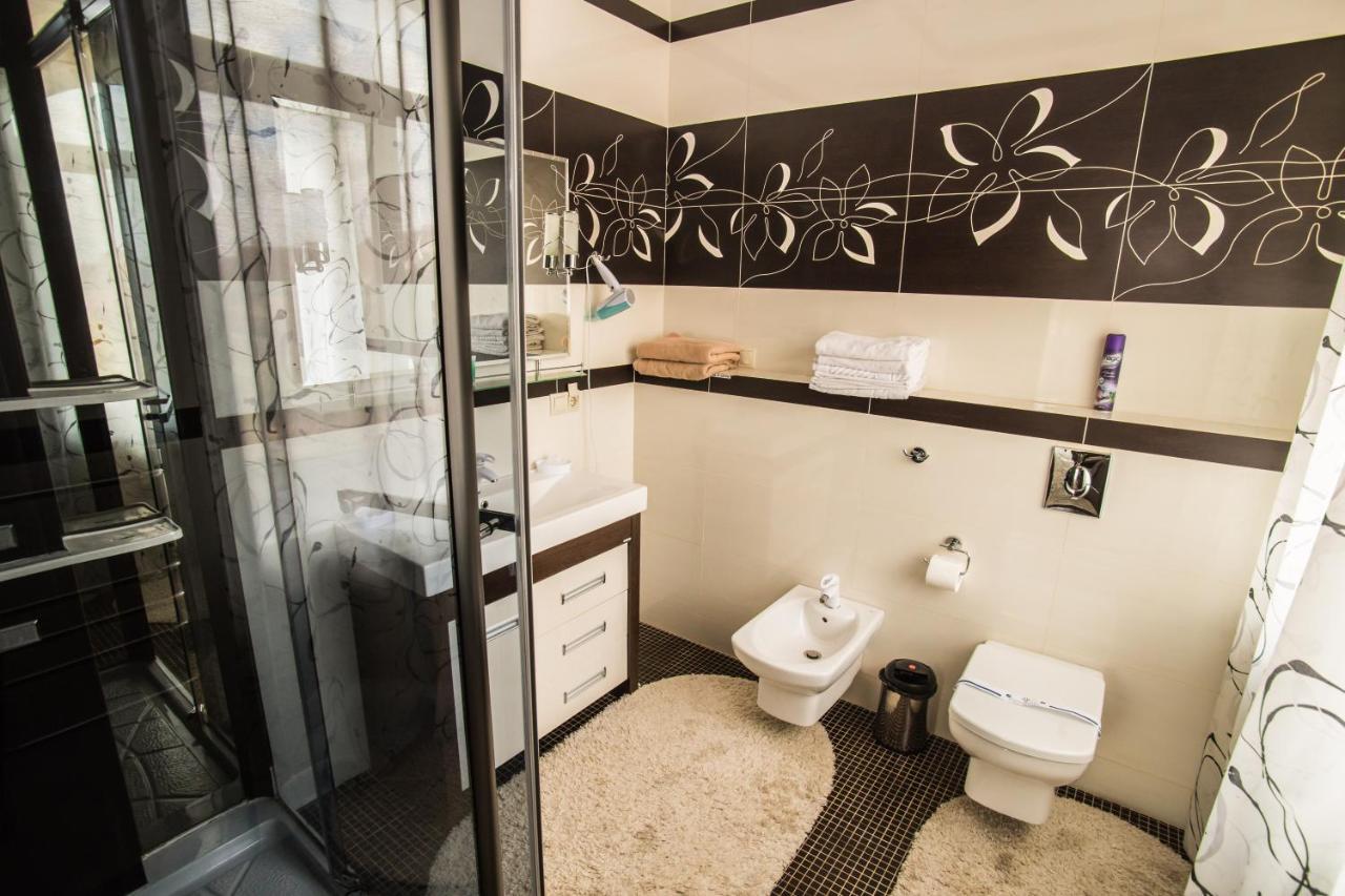 Hotel Villa Venice Vinnytsia Exterior foto